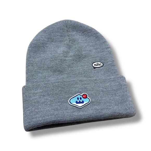Nike Sportswear Beanie Airmoji Smile Light Grey Knit Logo Embroidered Toque Y2K - Picture 1 of 9